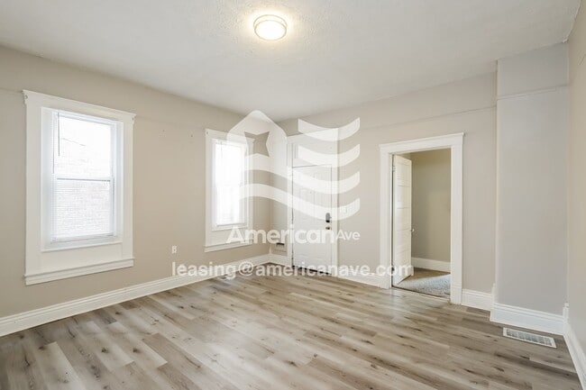 Building Photo - 1330 Olive St