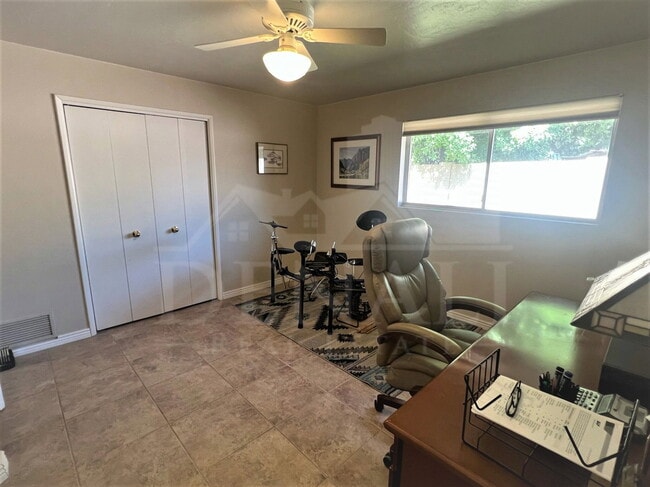 Building Photo - 3122 E Monterosa St