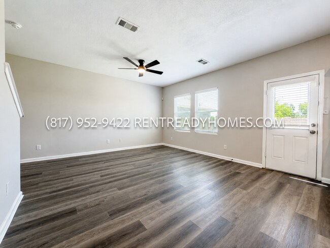 Building Photo - 419 Covington Cv