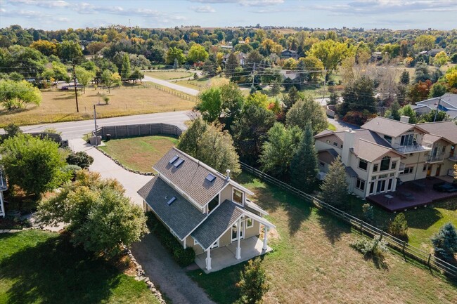 Building Photo - Boulder Acreage Estate with Optional Studi...