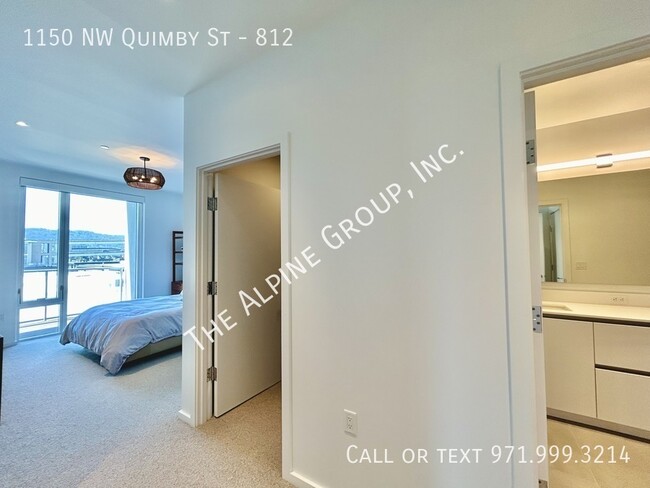 Building Photo - HALF OFF! Vista Condo Available with a View!