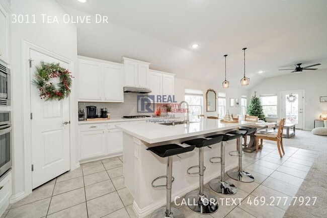 Building Photo - 3011 Tea Olive Dr