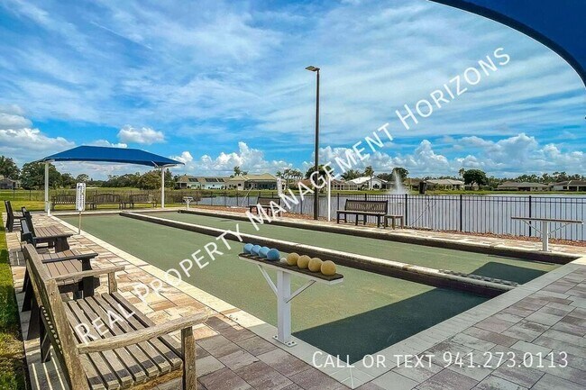 Building Photo - 6815 Pleasant Hill Rd