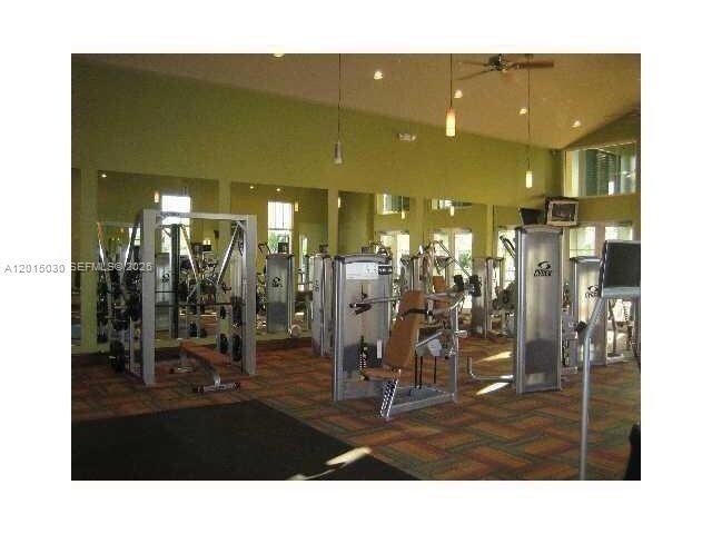 Building Photo - 690 Amador Ln
