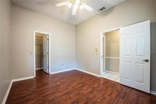 Building Photo - 2326 Deerbrook Dr
