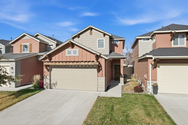 Primary Photo - 9138 W Tillamook Dr