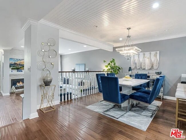 Building Photo - 17213 Palisades Cir