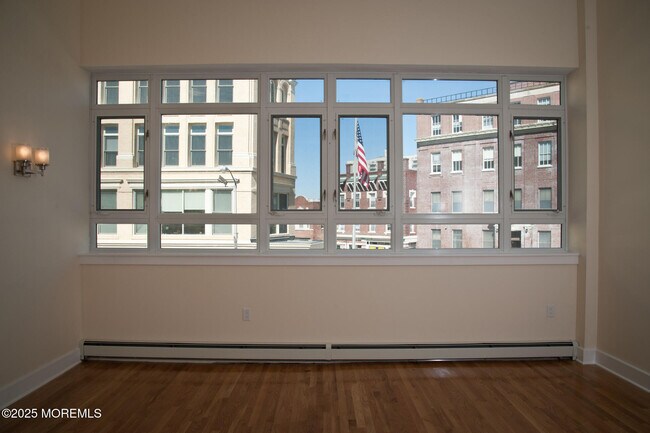 Building Photo - 550 Cookman Ave