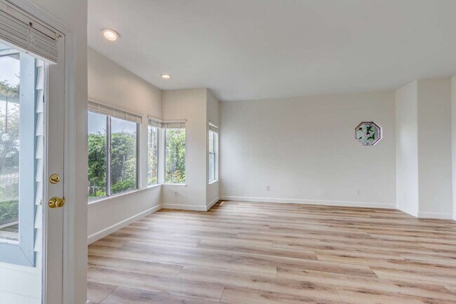 Building Photo - Dana Point Dream: Renovated 3-Bedroom with...