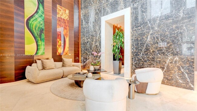 Building Photo - 16001 Collins Ave