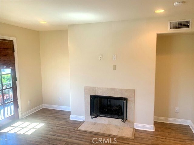 Building Photo - 148 W Marquita