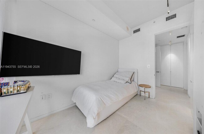 Building Photo - 9705 Collins Ave