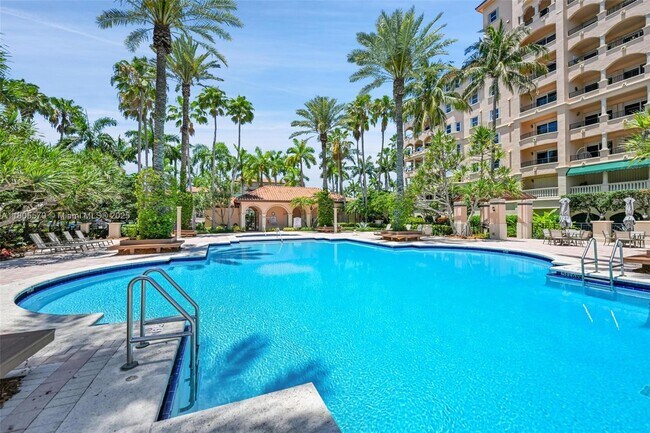 Building Photo - 13637 Deering Bay Dr