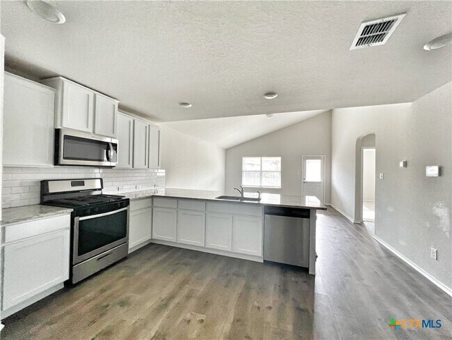 Building Photo - 29529 Spring Copper