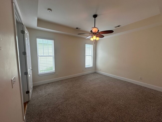 Building Photo - Market Common - Available Now!
