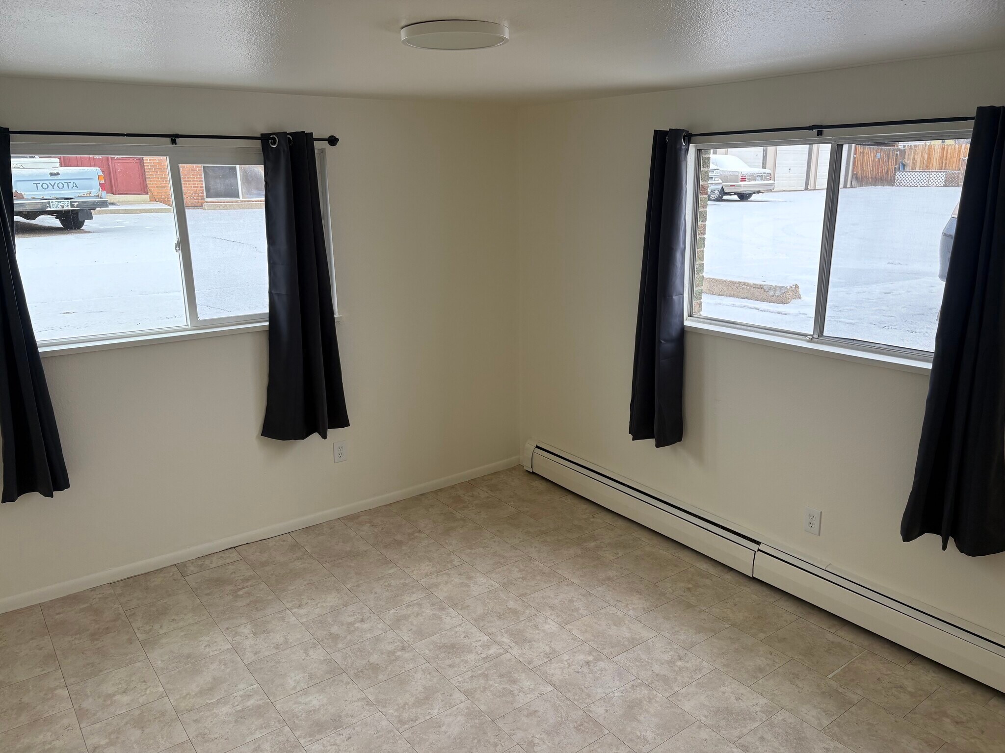 Building Photo - 4455 Independence St