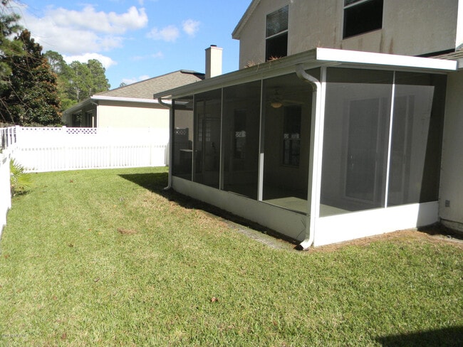 Building Photo - 10599 Roundwood Glen Ct
