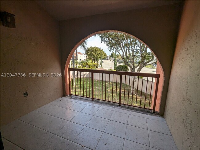 Building Photo - 10237 NW 9th St Cir