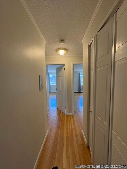 Building Photo - 50 Green St