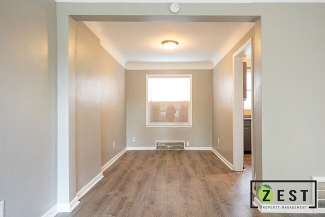 Building Photo - Greiner Apartments