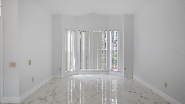 Building Photo - 7843 St Andrews Cir