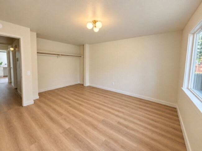 Building Photo - 1145 Keller Rd