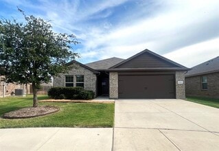 Building Photo - 6301 Seagull Ln