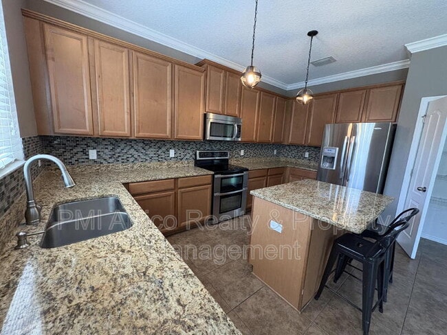 Building Photo - 5822 Tulip Flower Dr