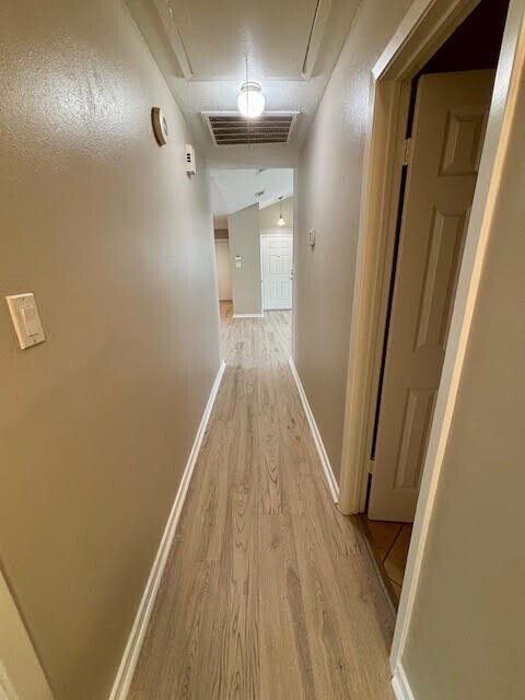 Building Photo - 17122 Kings Walk Ln