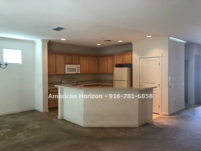 Building Photo - LEASED--Sun City Lincoln Three Bedroom