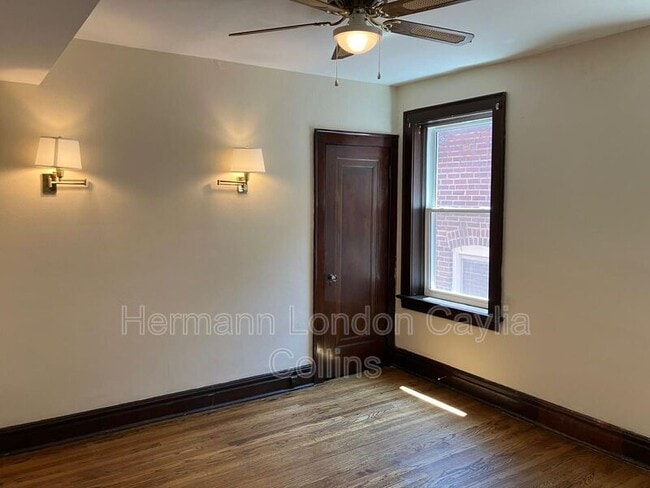 Building Photo - 4427 S Grand Blvd
