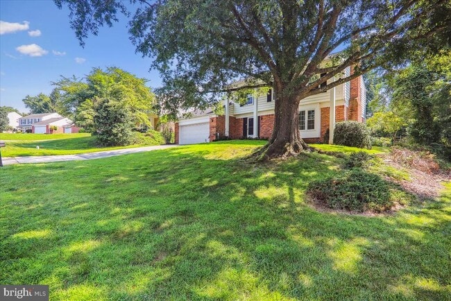 Building Photo - 8709 Sleepy Hollow Ln