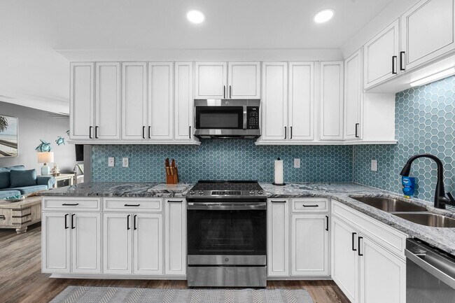 Building Photo - 941 S Ocean Blvd