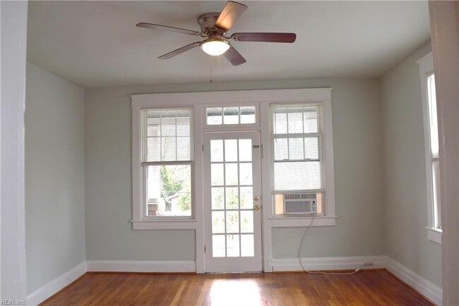 Building Photo - 332 Mt Vernon Ave