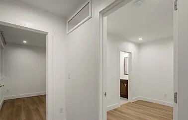 Building Photo - "Charming 1-Bedroom Sanctuary with 2 Full Baths in the Heart of San Francisco!"
