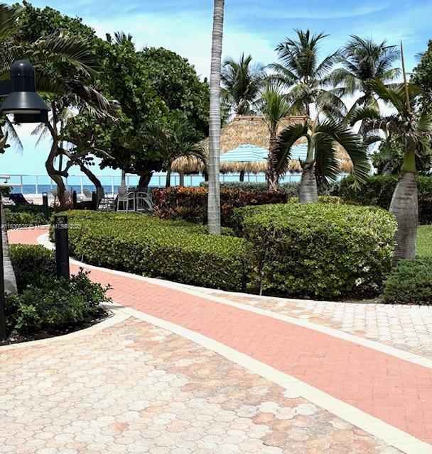 Building Photo - 3001 S Ocean Dr