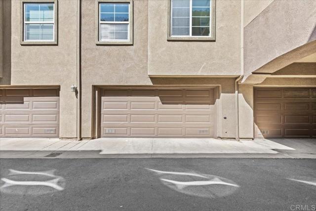 Building Photo - 676 Kellogg St