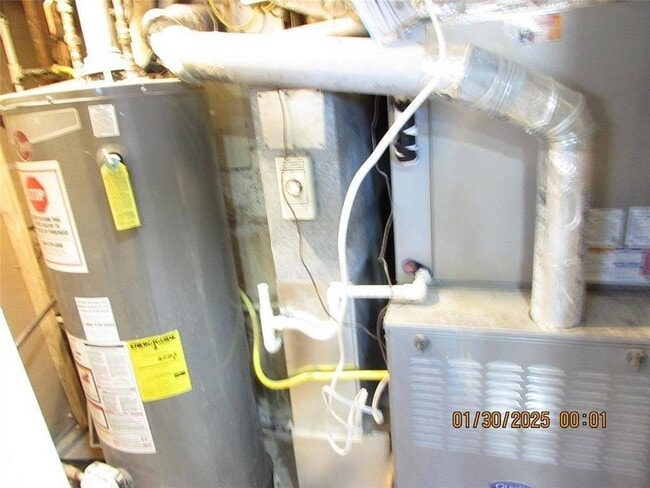 Building Photo - 156 Candlewood Dr