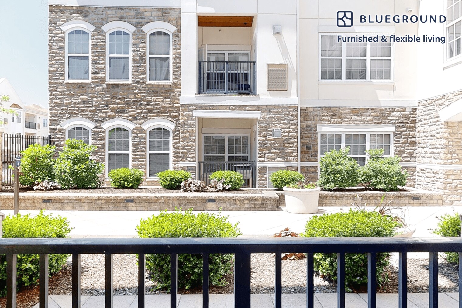 Building Photo - 80 North Centre Ave-SI FL2-ID2658A