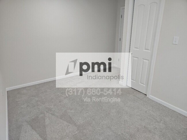 Building Photo - 2828 N Park Ave