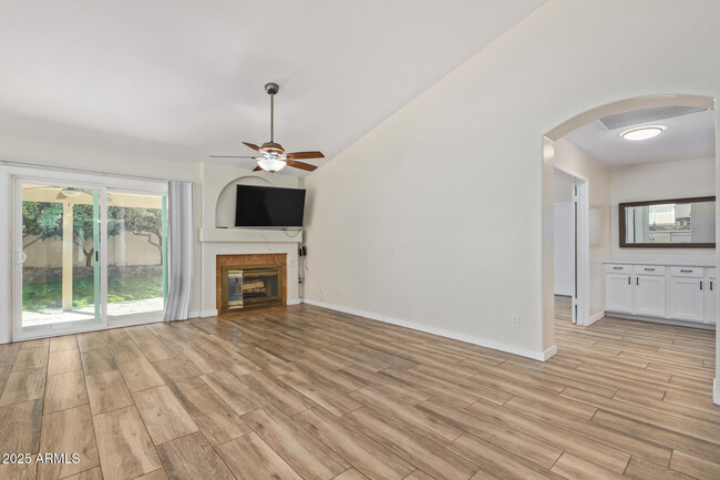 Building Photo - 18208 N 45th St