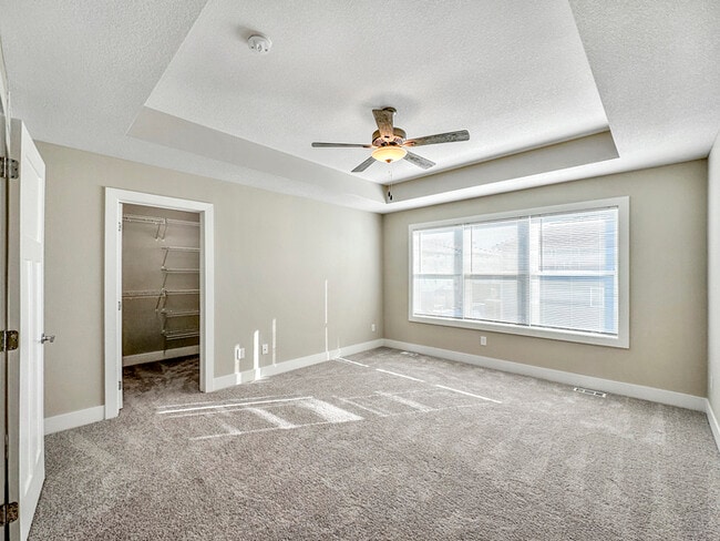 Building Photo - 1404 Primrose Ln