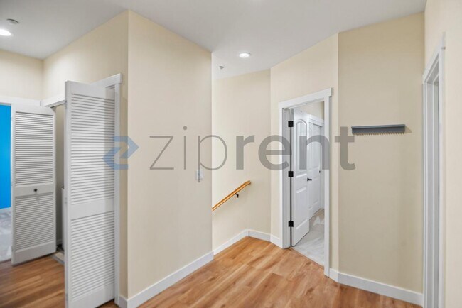 Building Photo - 1294 Pistachio Terrace