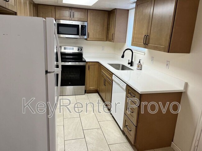 Building Photo - 1893 W 800 N St