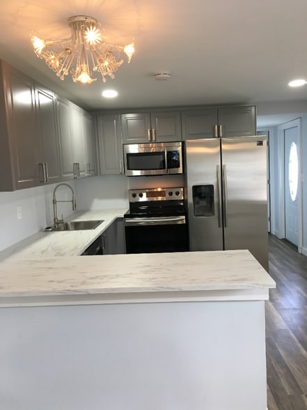 Building Photo - 3020 NW 28th Ln