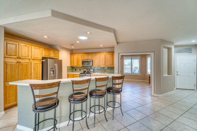 Building Photo - 4593 S Flaming Arch Dr