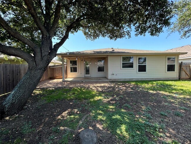 Building Photo - 207 Peaceful Haven Way