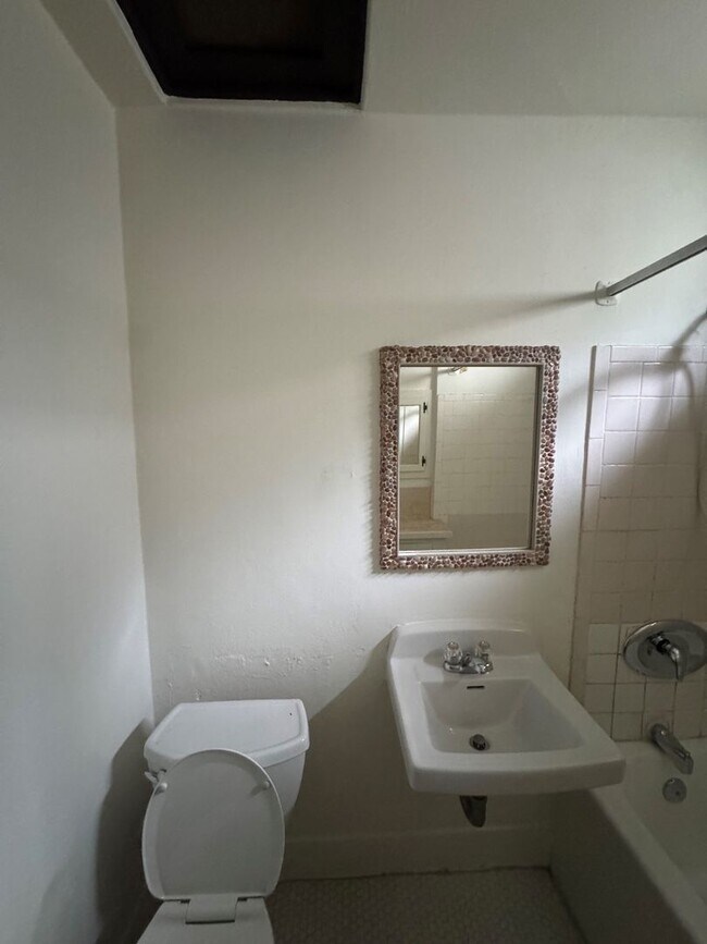 Building Photo - COO Holdings, LLC