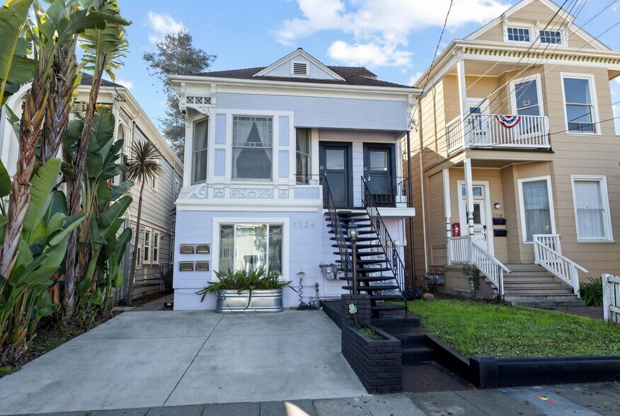 Building Photo - 1724 Lincoln Ave