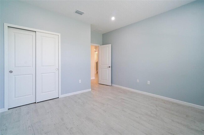 Building Photo - 6570 Rover Wy